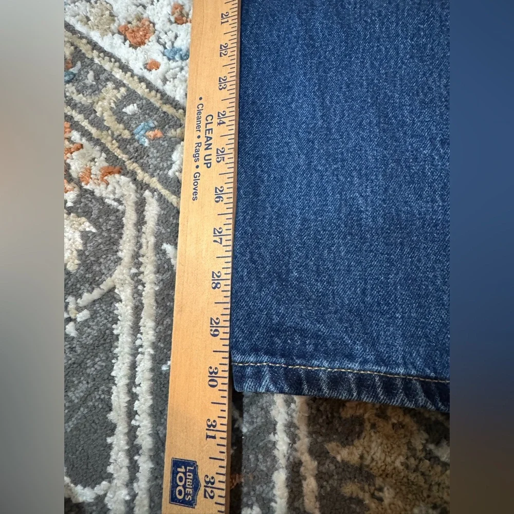 Kirkland Jeans Men’s Size 42x30 Blue EUC‎